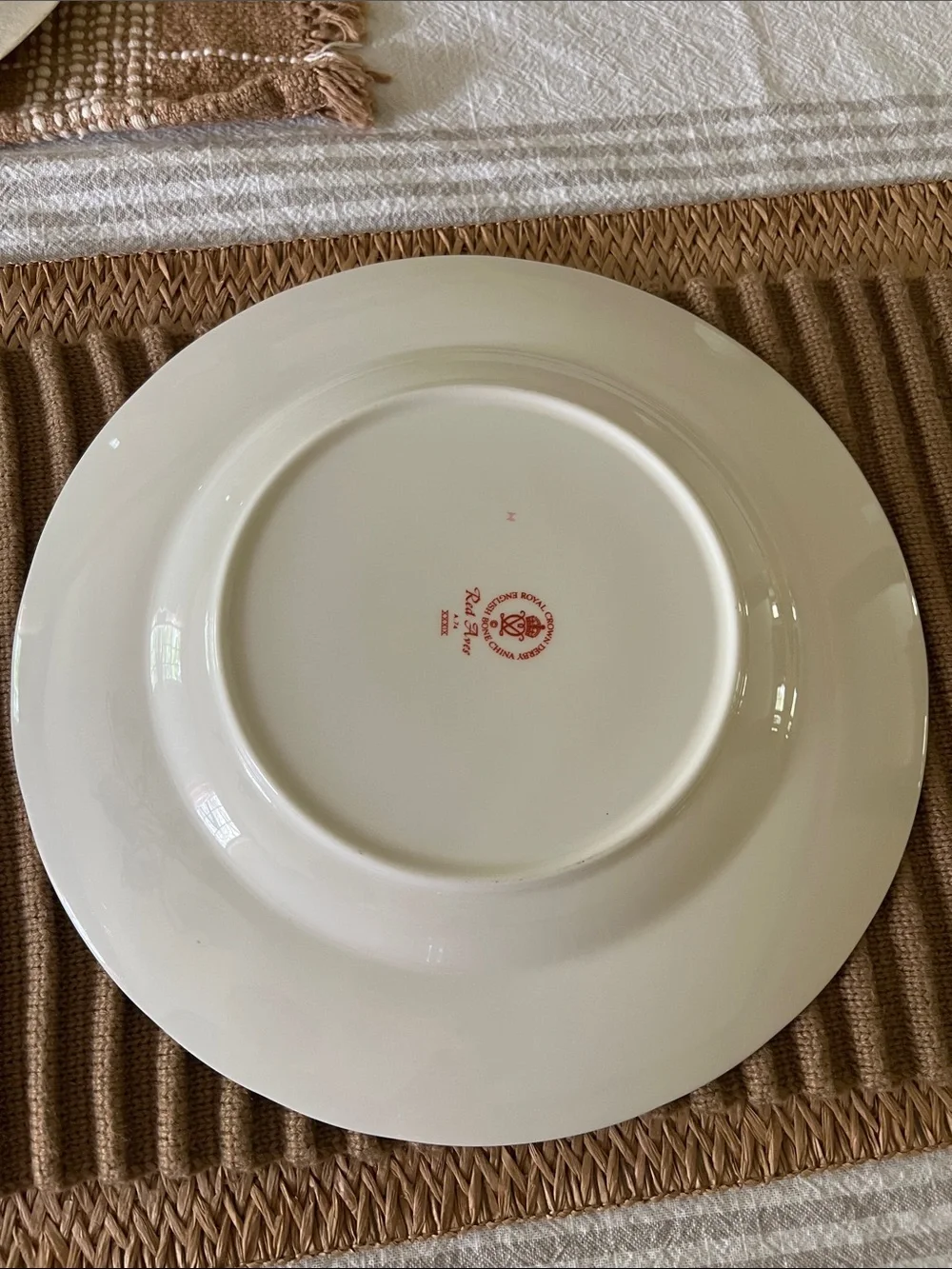 Royal Crown Derby English Bone China Red Aves Dinner Plates. Set of 6.